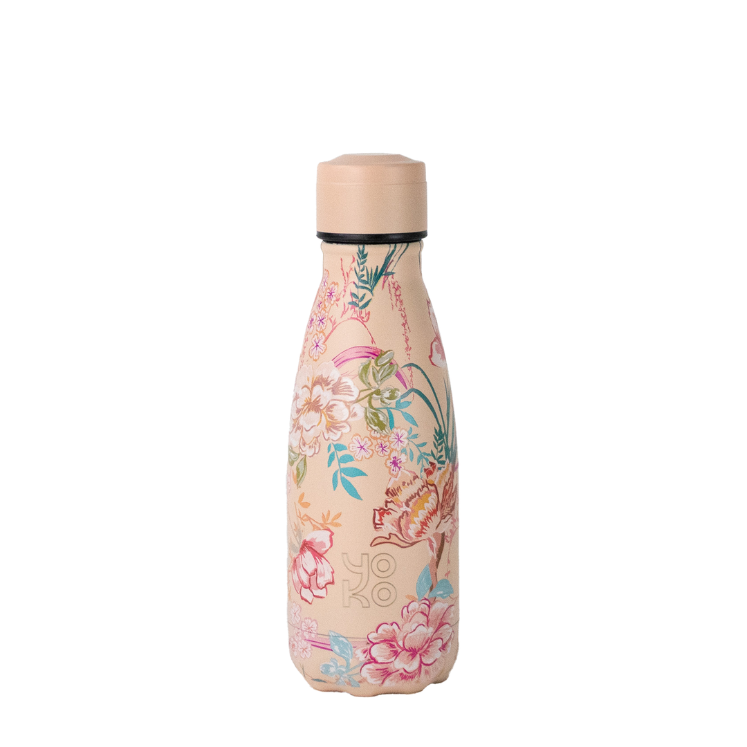 Isolierflasche Bali mit floralem Muster auf weißem Hintergrund